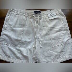 Abercrombie & Fitch Relaxed White Pull-On Shorts